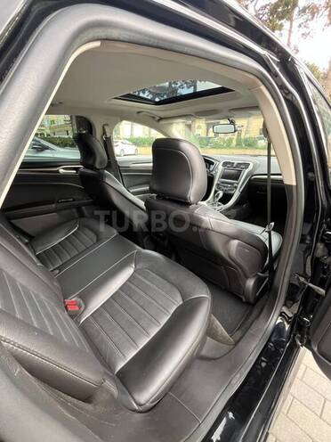 Ford Fusion (North America)-8