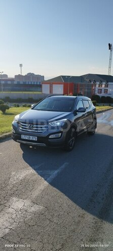 Hyundai Santa Fe-5