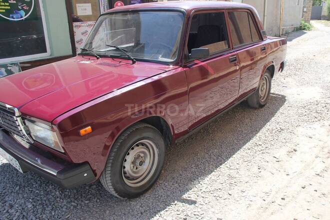 LADA (VAZ) 2107-5