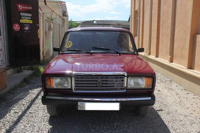 LADA (VAZ) 2107-1