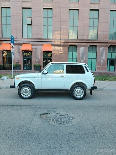 LADA (VAZ) Niva-7