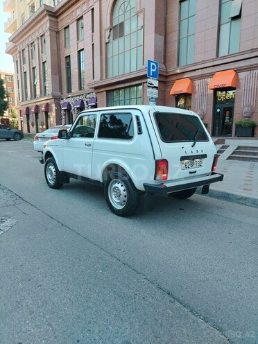 LADA (VAZ) Niva-6
