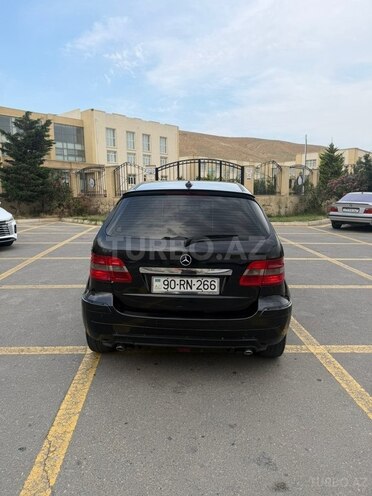 Mercedes B 170-2