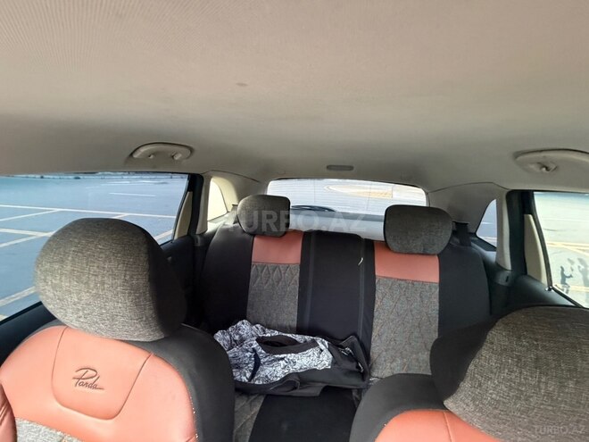 Mercedes B 170-6