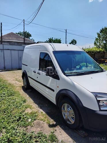 Ford Transit Connect-12
