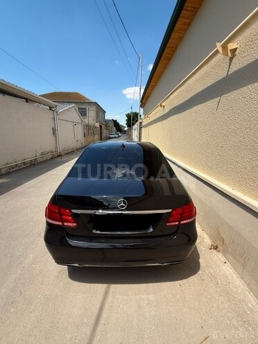 Mercedes E 250-3