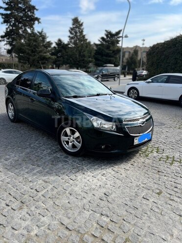 Chevrolet Cruze-1