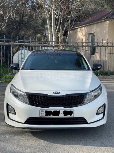 Kia K5-1