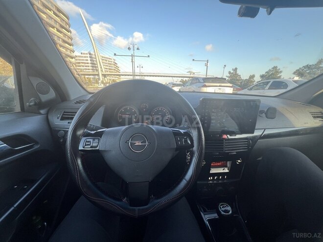 Opel Astra-7