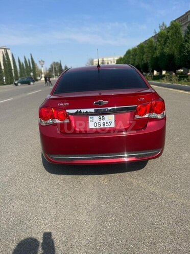 Chevrolet Cruze-5