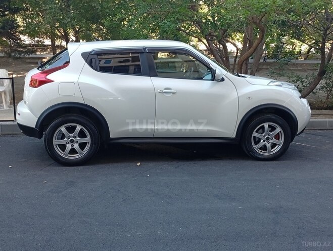Nissan Juke-5