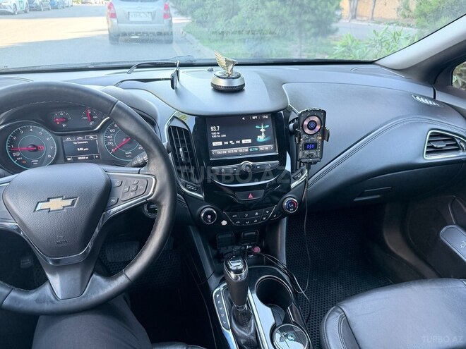 Chevrolet Cruze-2