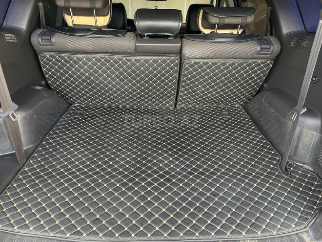 Hyundai Santa Fe-10