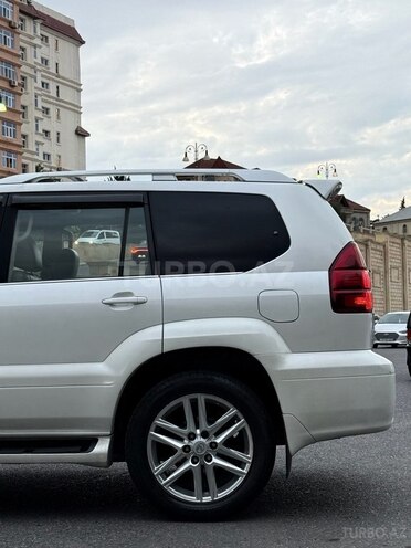 Lexus GX 470-3
