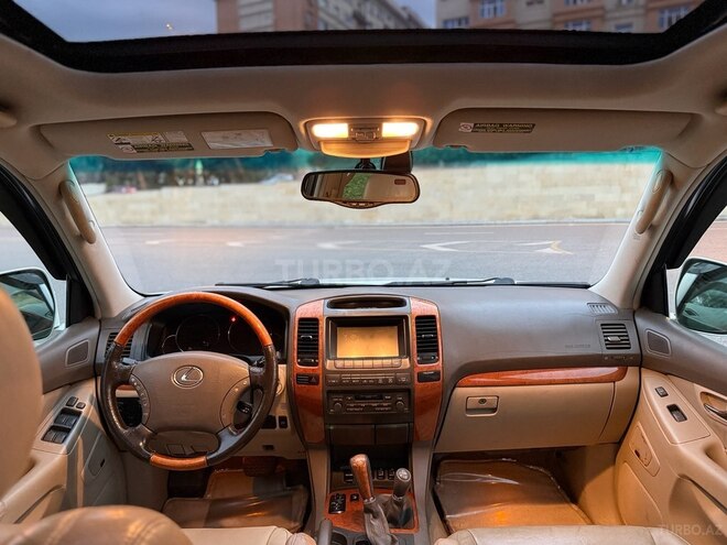 Lexus GX 470-11