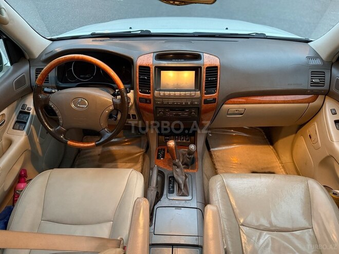 Lexus GX 470-12