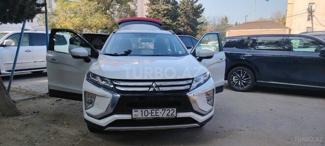 Mitsubishi Eclipse Cross-1