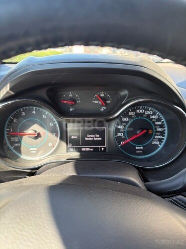 Chevrolet Cruze-9