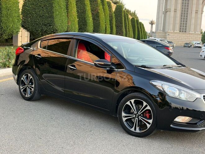 Kia Cerato-8