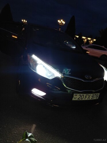 Kia Cerato-12