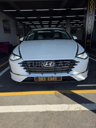 Hyundai Sonata-1