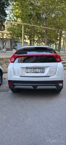 Mitsubishi Eclipse Cross-11
