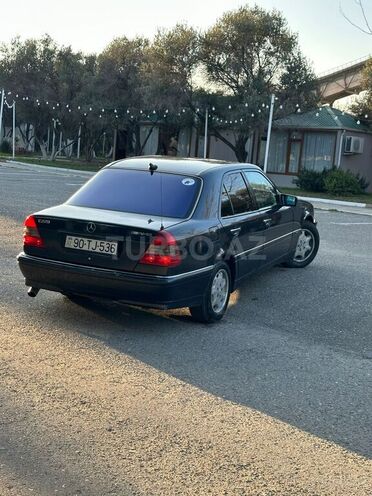 Mercedes C 180-2