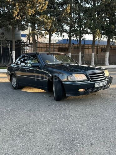 Mercedes C 180-4