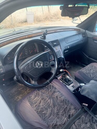 Mercedes C 220-6