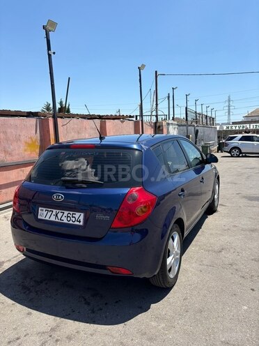 Kia Ceed-2