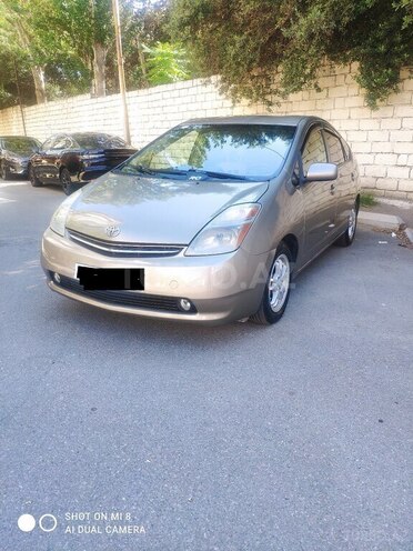 Toyota Prius-6
