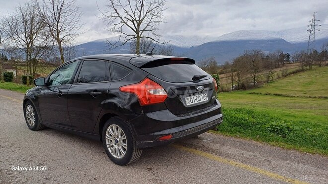Ford Focus-2
