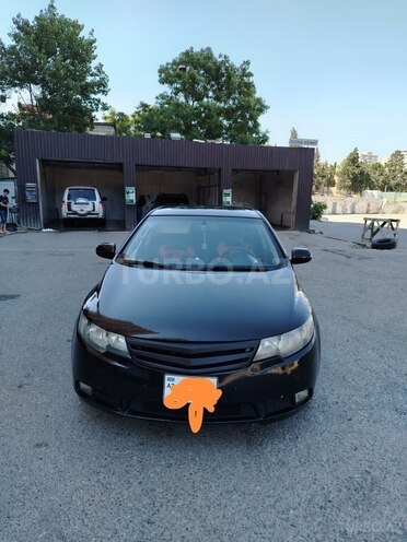 Kia Cerato-5
