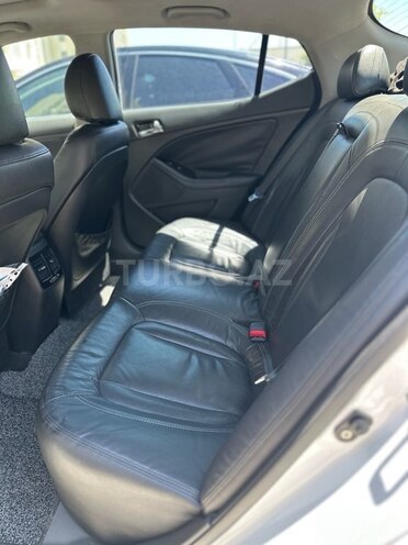 Kia K5-14