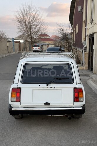 LADA (VAZ) 2104-2