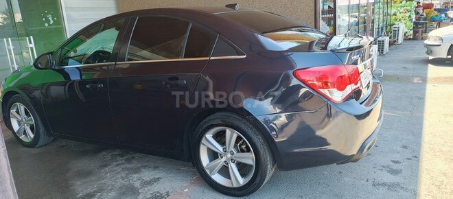 Chevrolet Cruze-10