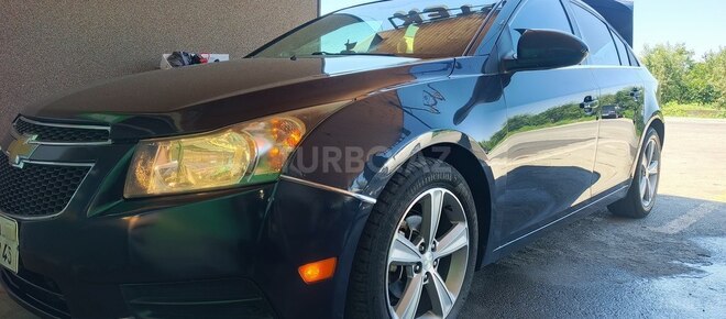 Chevrolet Cruze-12