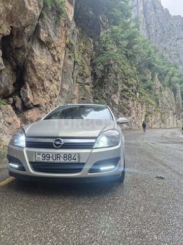 Opel Astra-2
