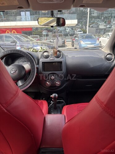 Nissan March-6