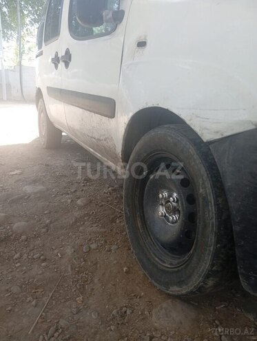 Fiat Doblo-3