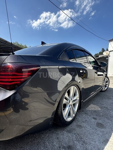 Chevrolet Cruze-11