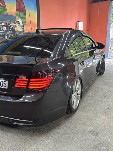 Chevrolet Cruze-5