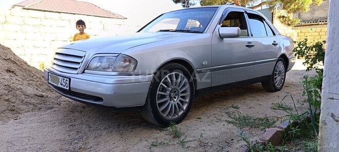 Mercedes C 250-6