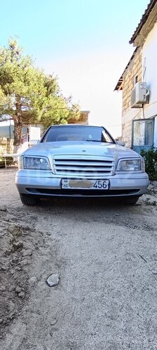 Mercedes C 250-4