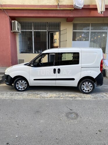 Fiat Doblo-2