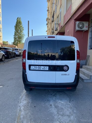 Fiat Doblo-3