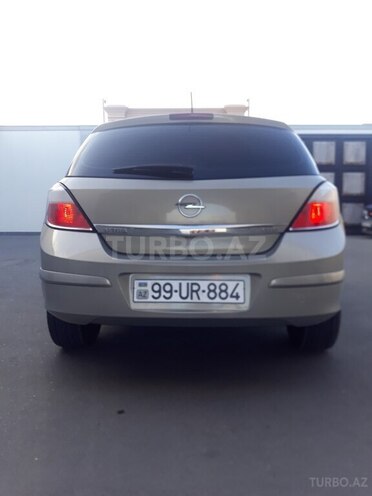 Opel Astra-8