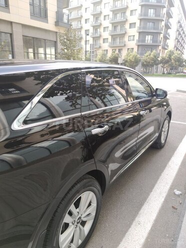 Kia Sorento-4