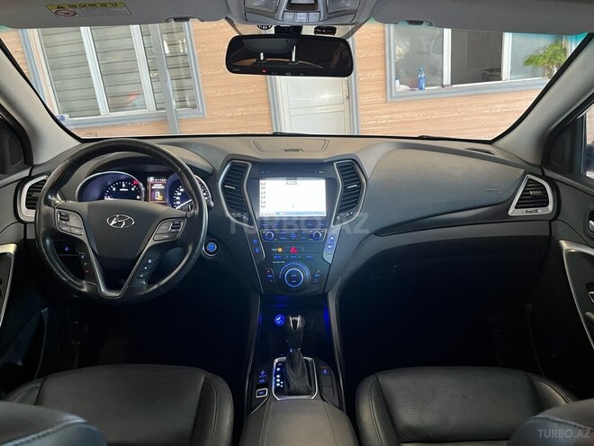 Hyundai Santa Fe-3
