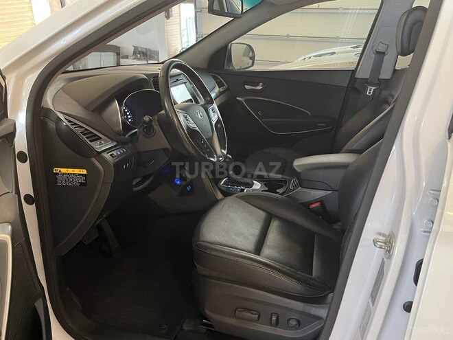 Hyundai Santa Fe-17